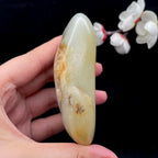 和田玉洒金皮籽料手把件（194.2g）