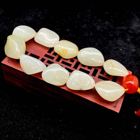 和田玉洒金皮【精品手串】（63.2g）