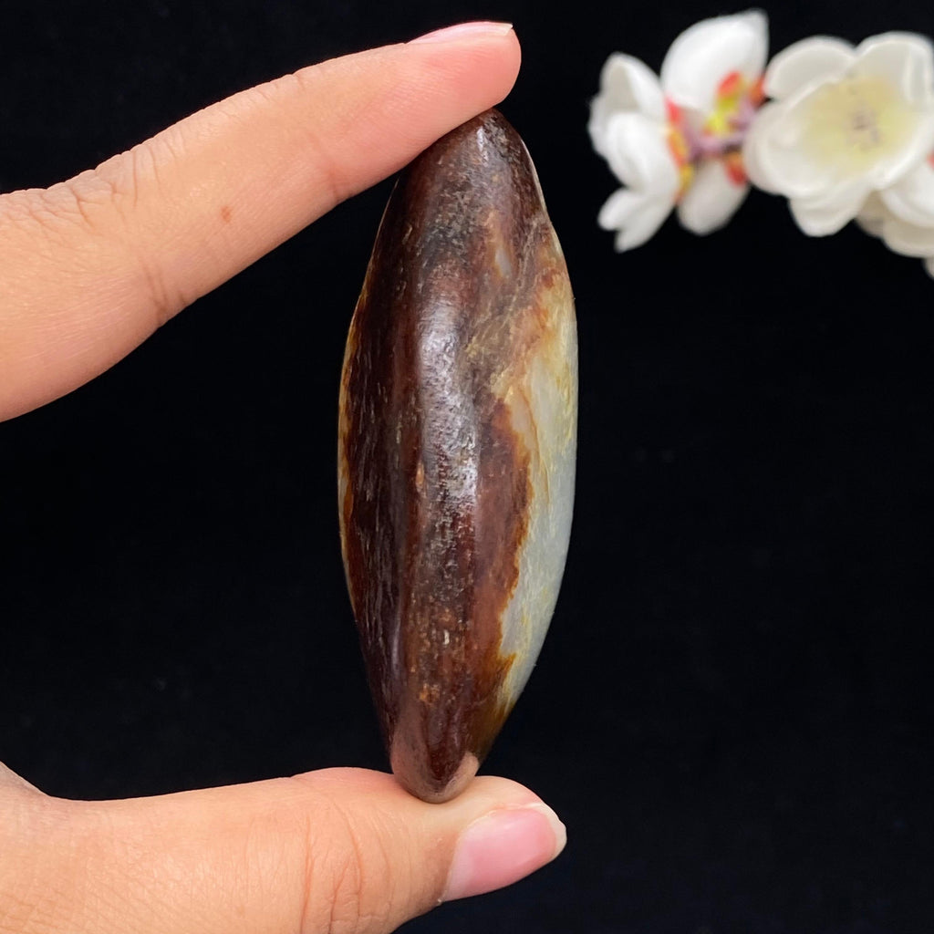 和田玉聚红皮籽料手把件（108.9g）