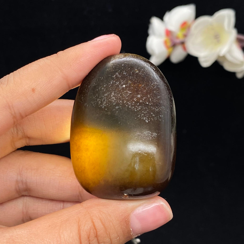 和田玉糖籽料手把件（69.5g）