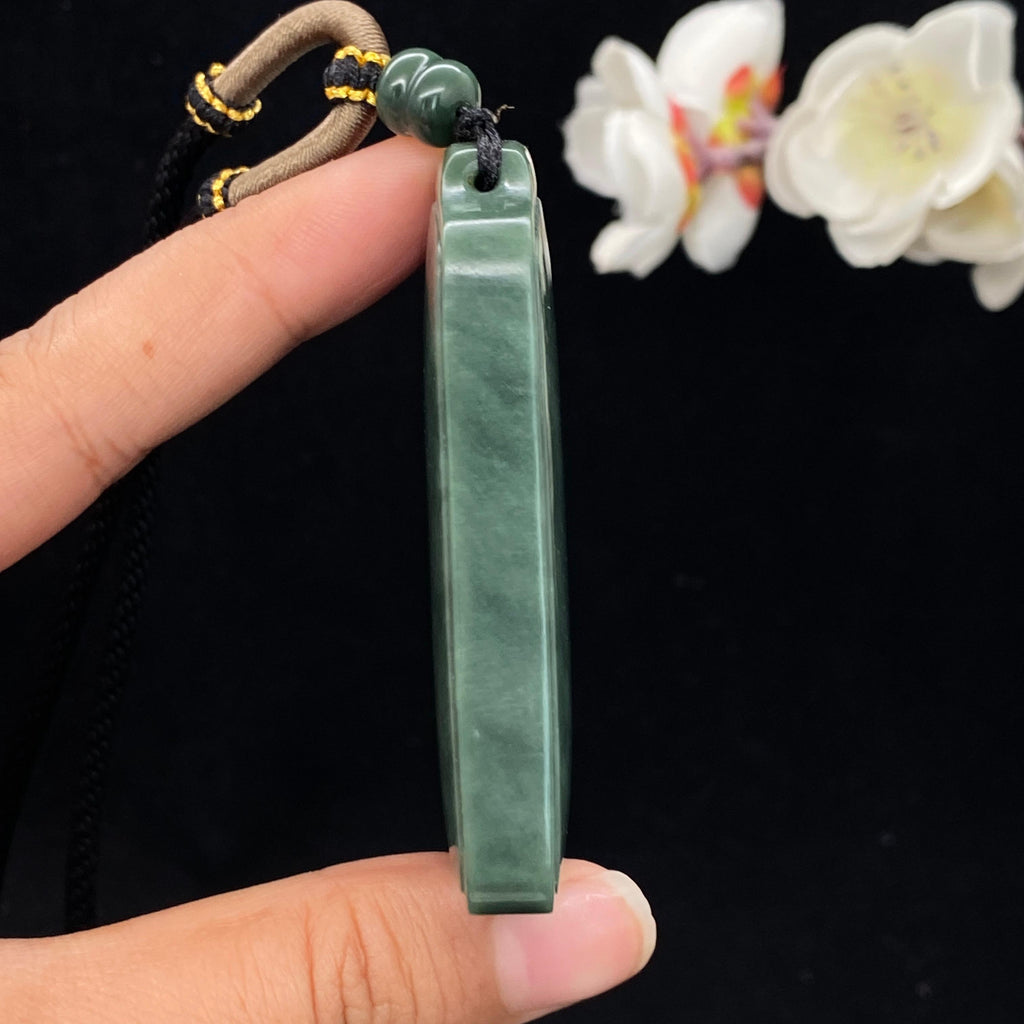 和田玉沙枣青籽料【平安无事牌】（73.2g）