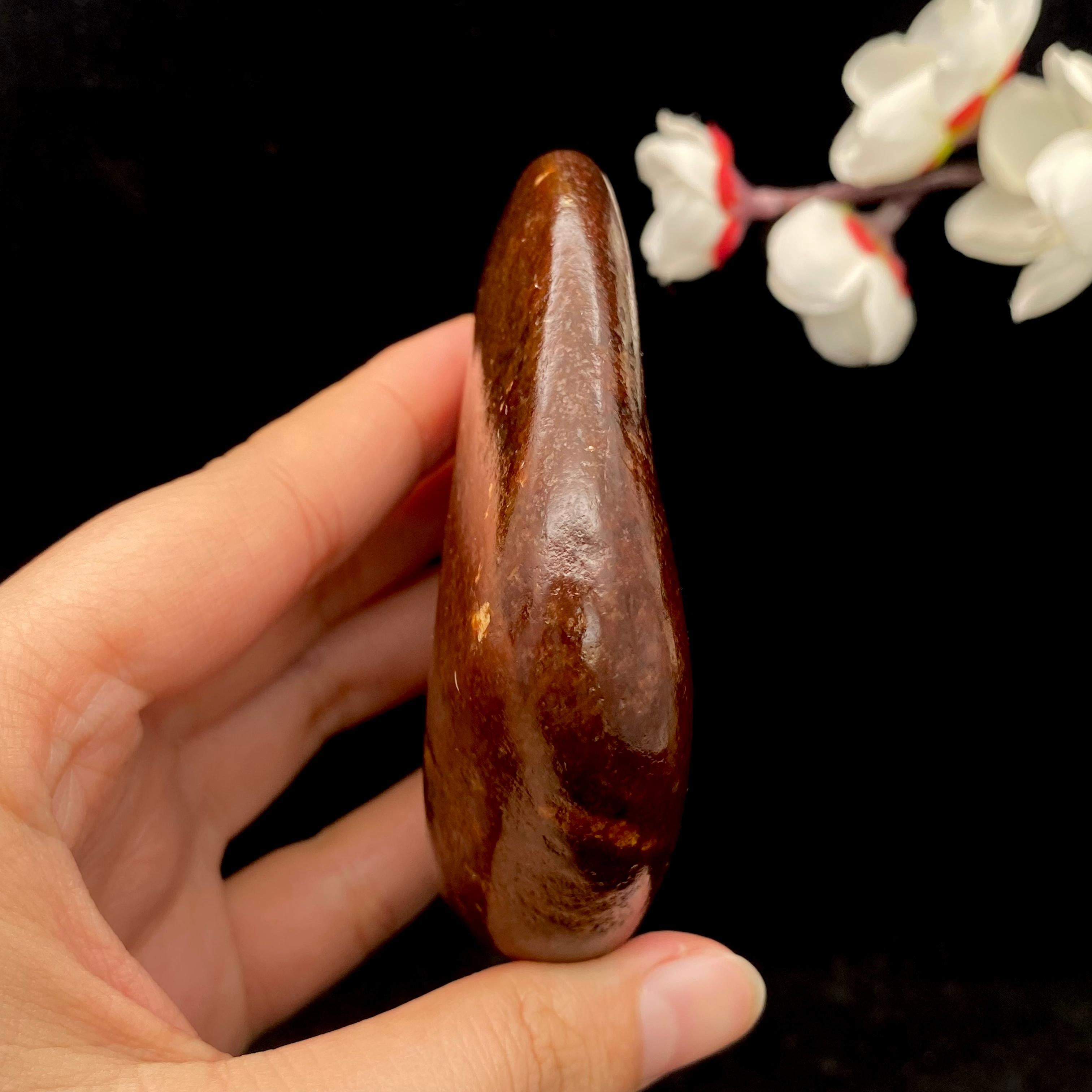 和田玉红沁皮籽料原石（208.4g）