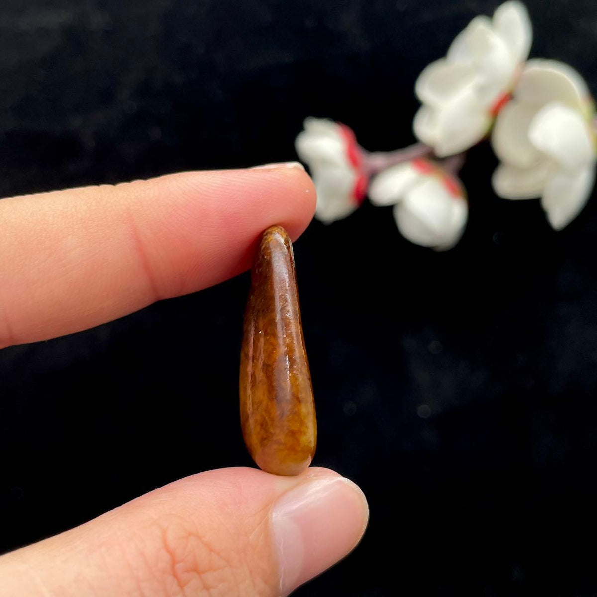 和田玉秋梨黄皮籽料吊坠籽（8.1g）