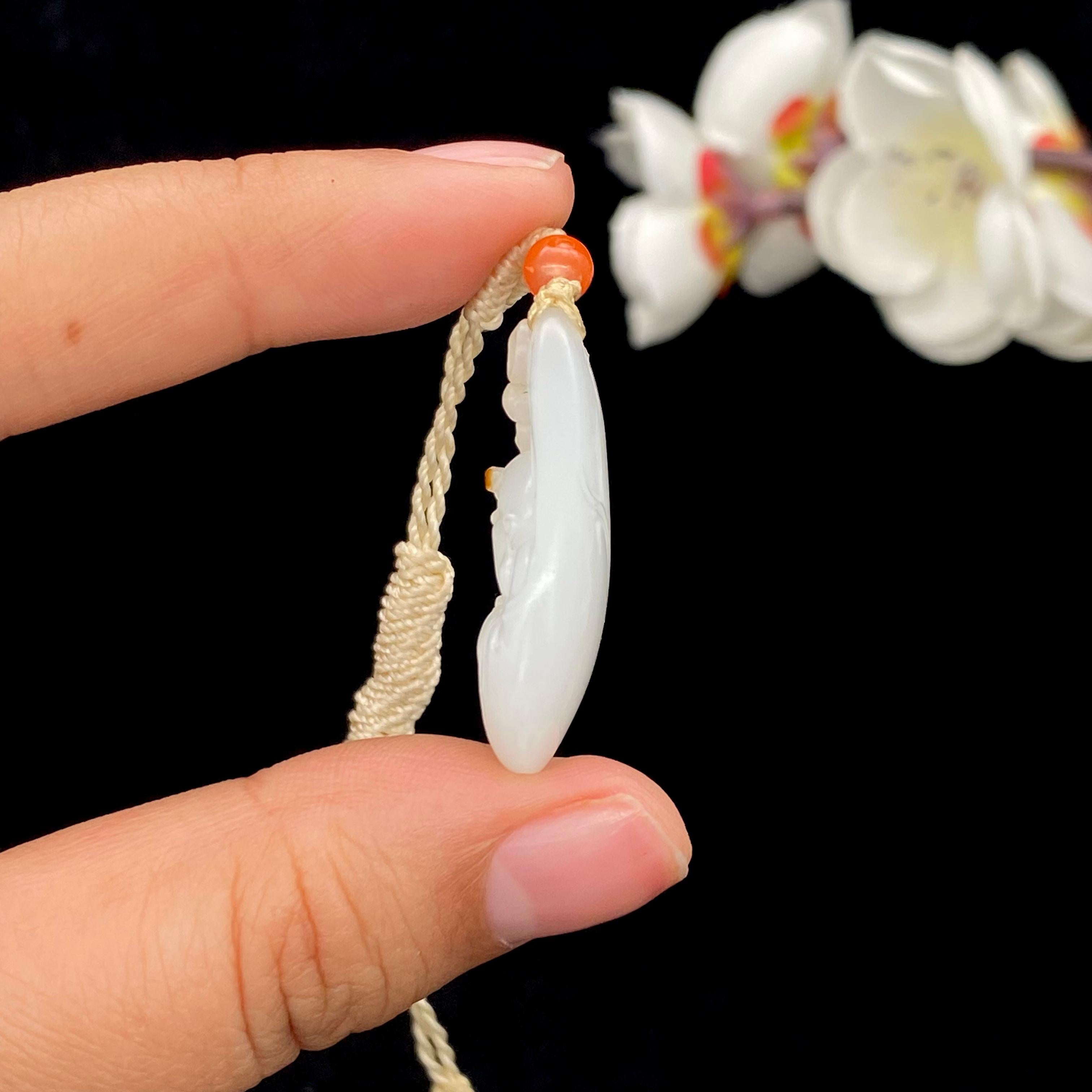 和田玉白玉籽料【佛公】（7.8g）