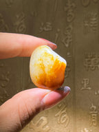 和田玉籽料（12.8g）