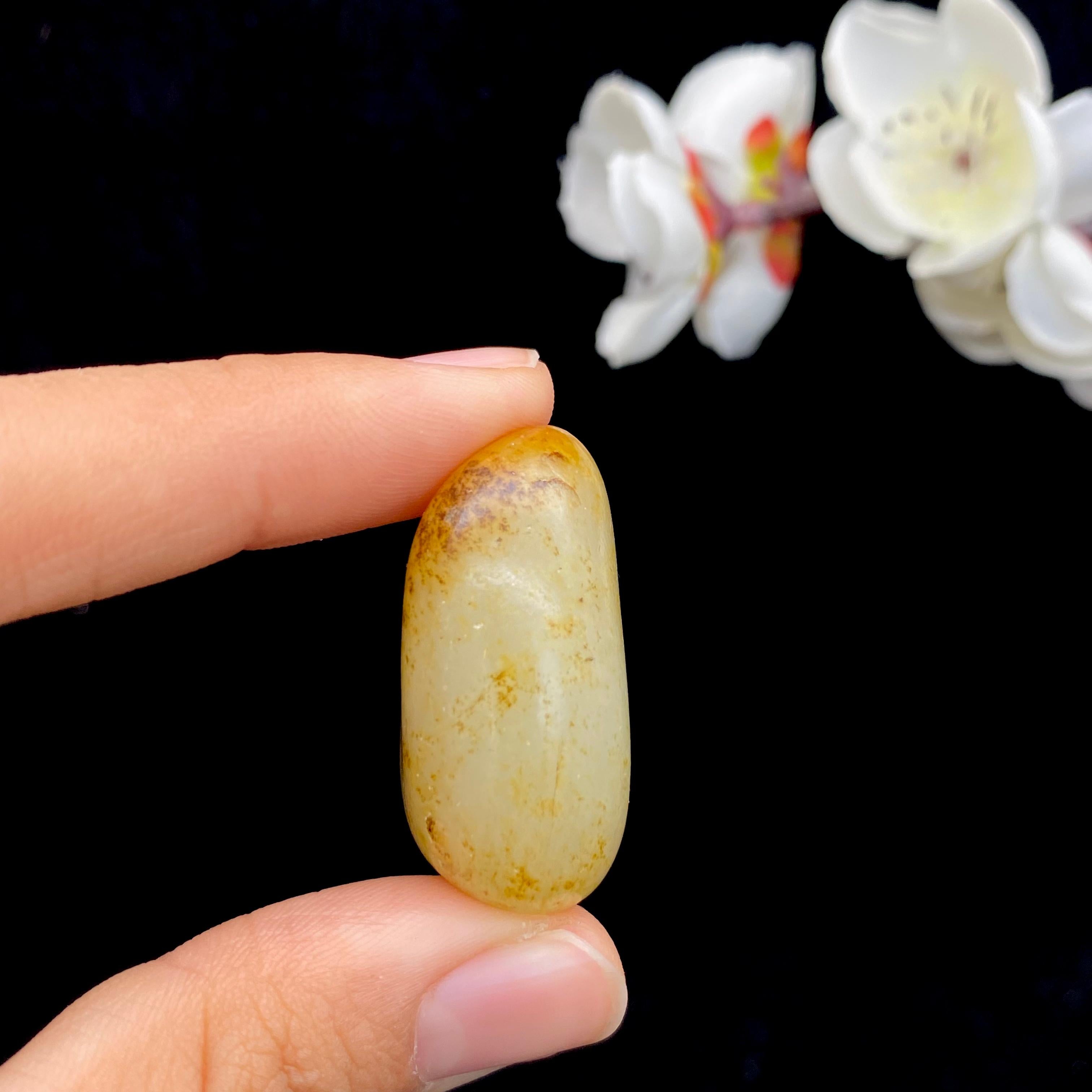 和田玉洒金皮籽料原石（27.5g）