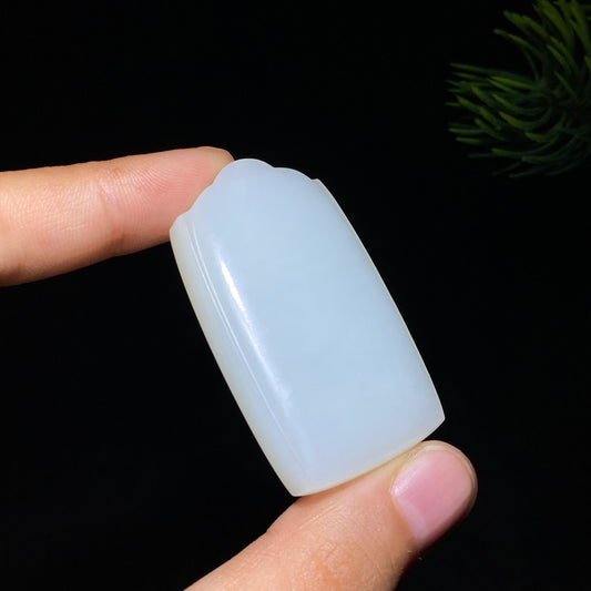 和田玉白玉无事牌（32.1g）