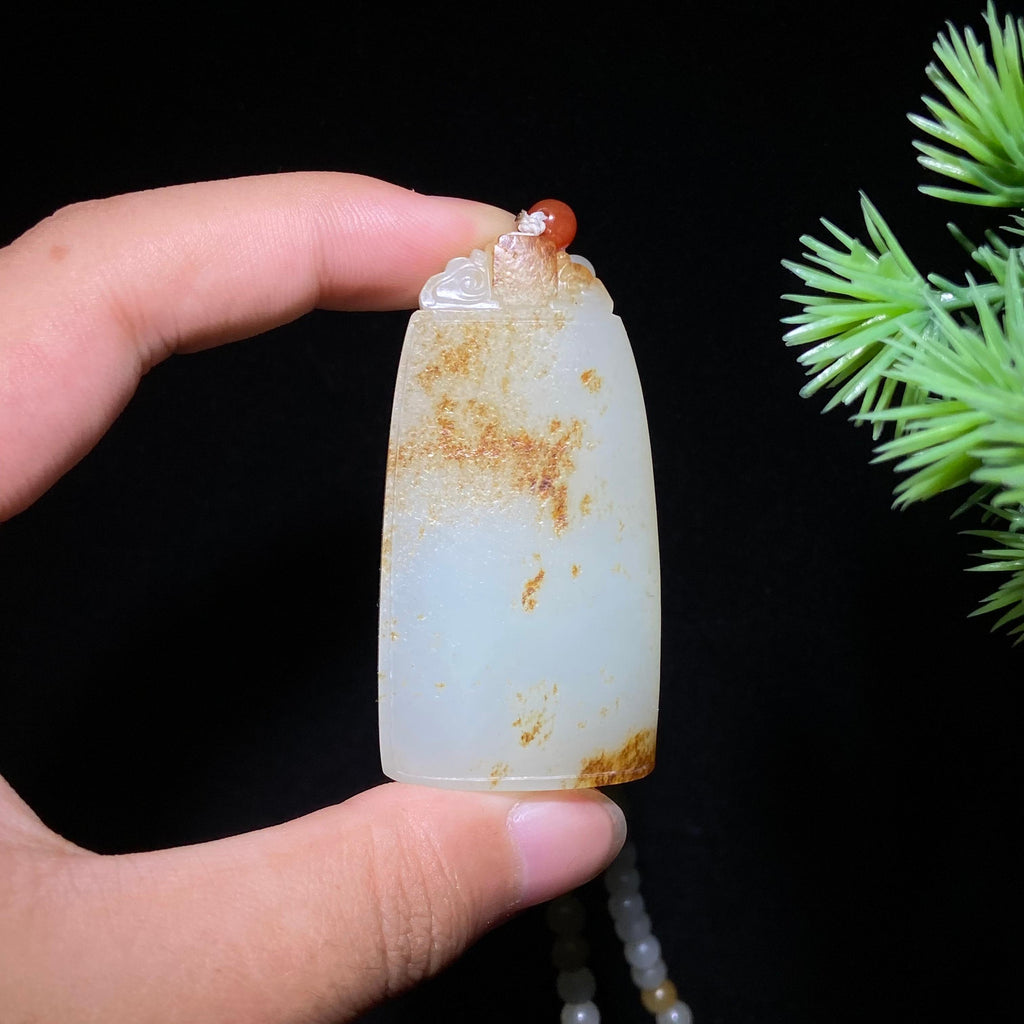 和田玉籽料无事牌（32.7g）