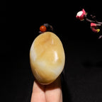 新疆且末糖白玉佛公手把件（83.5g）