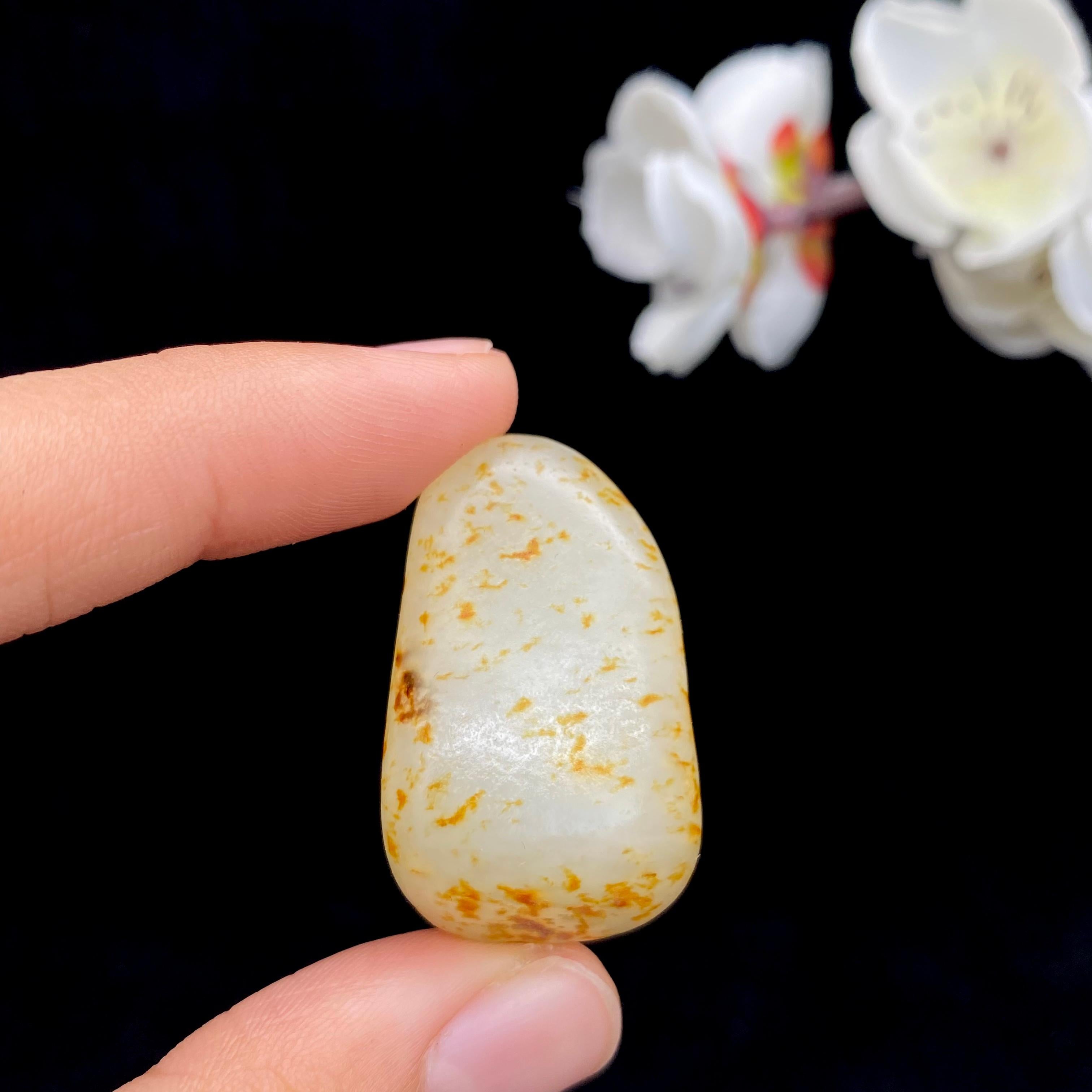 和田玉洒金皮籽料原石（19.3g）