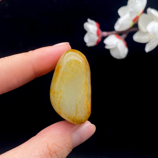 和田玉洒金皮籽料原石（34.4g）