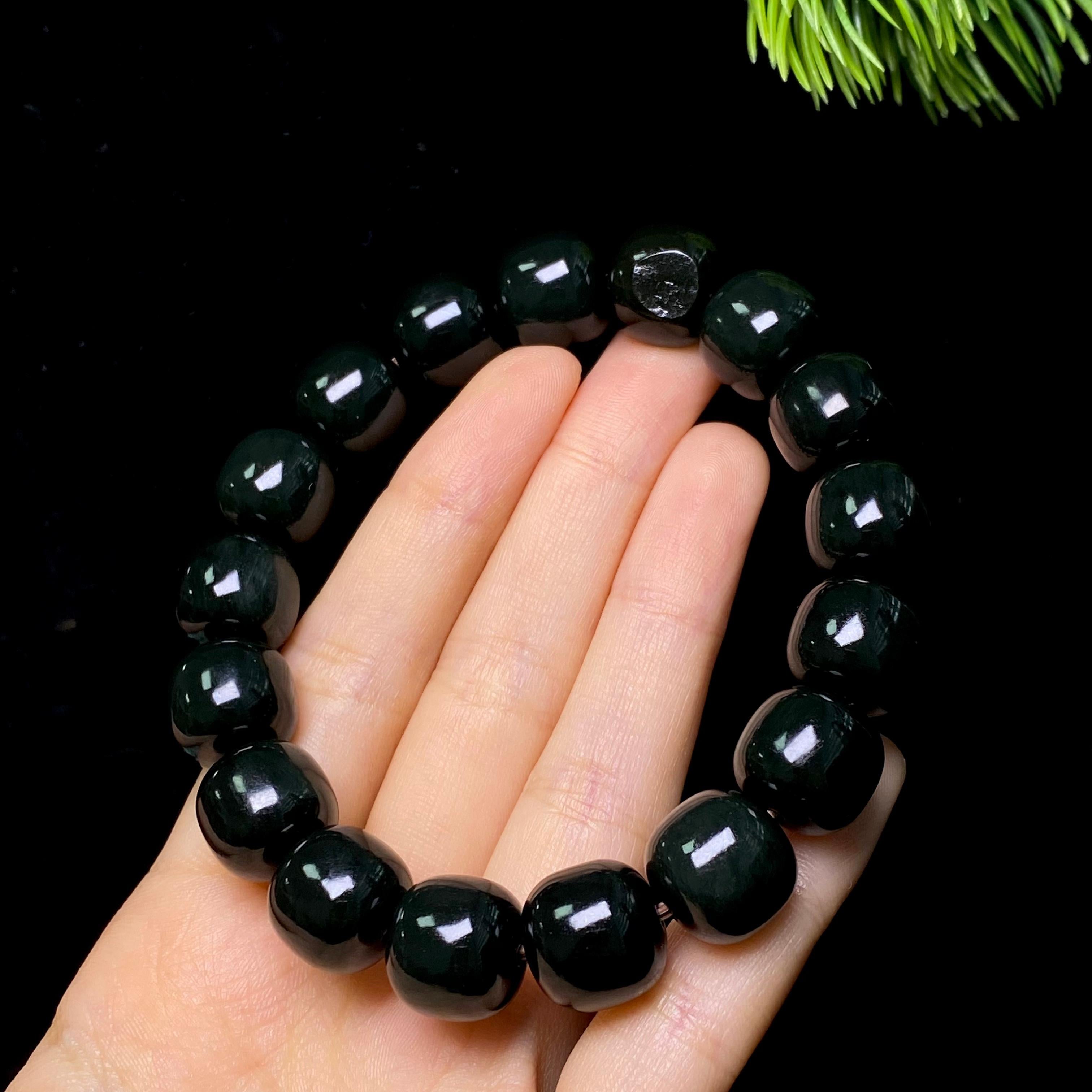 和田玉籽料黑青老型珠手串（63.8g）