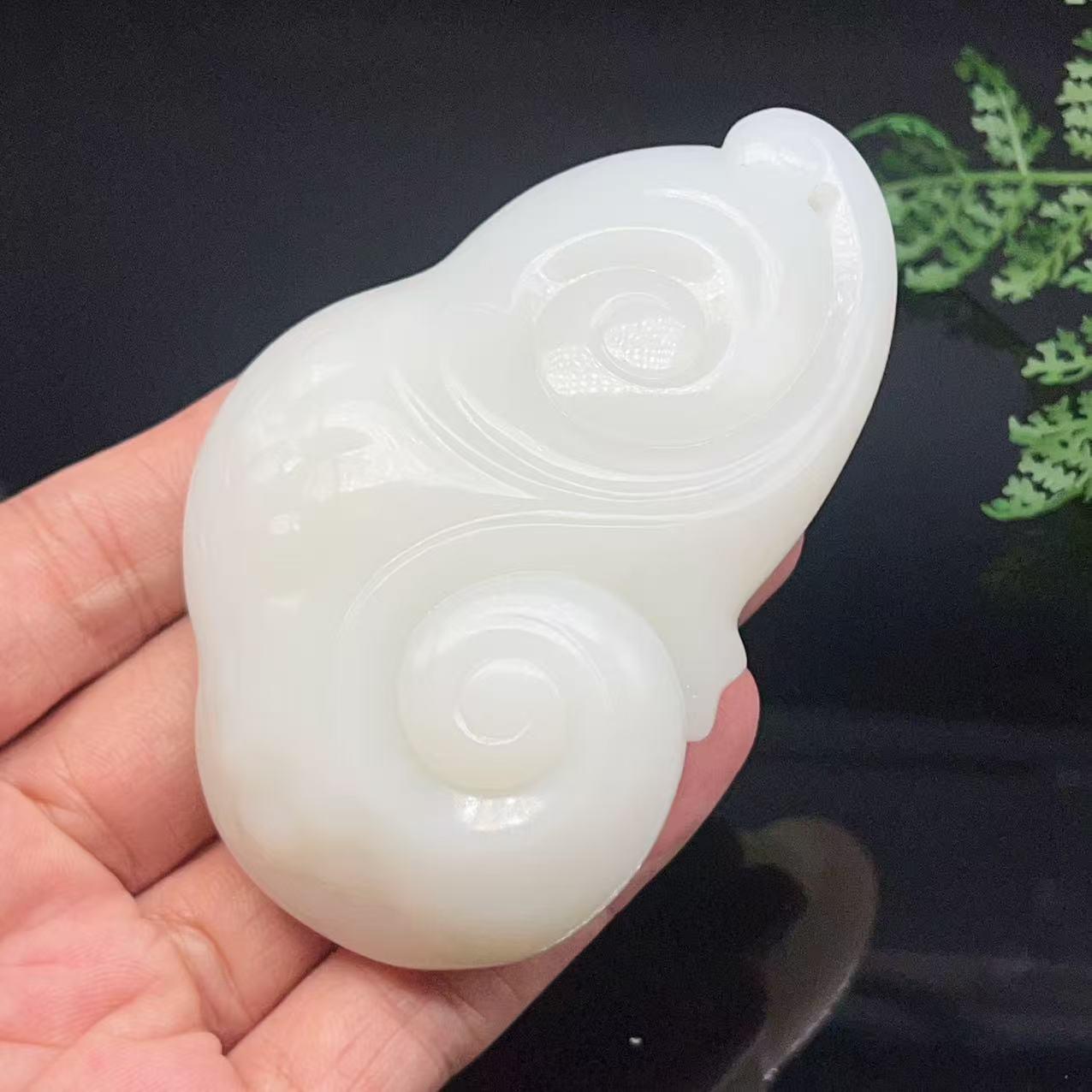 和田玉羊脂白玉吉祥如意把件（177.57g）
