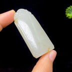 秒杀和田玉籽料无事牌（43.4g）
