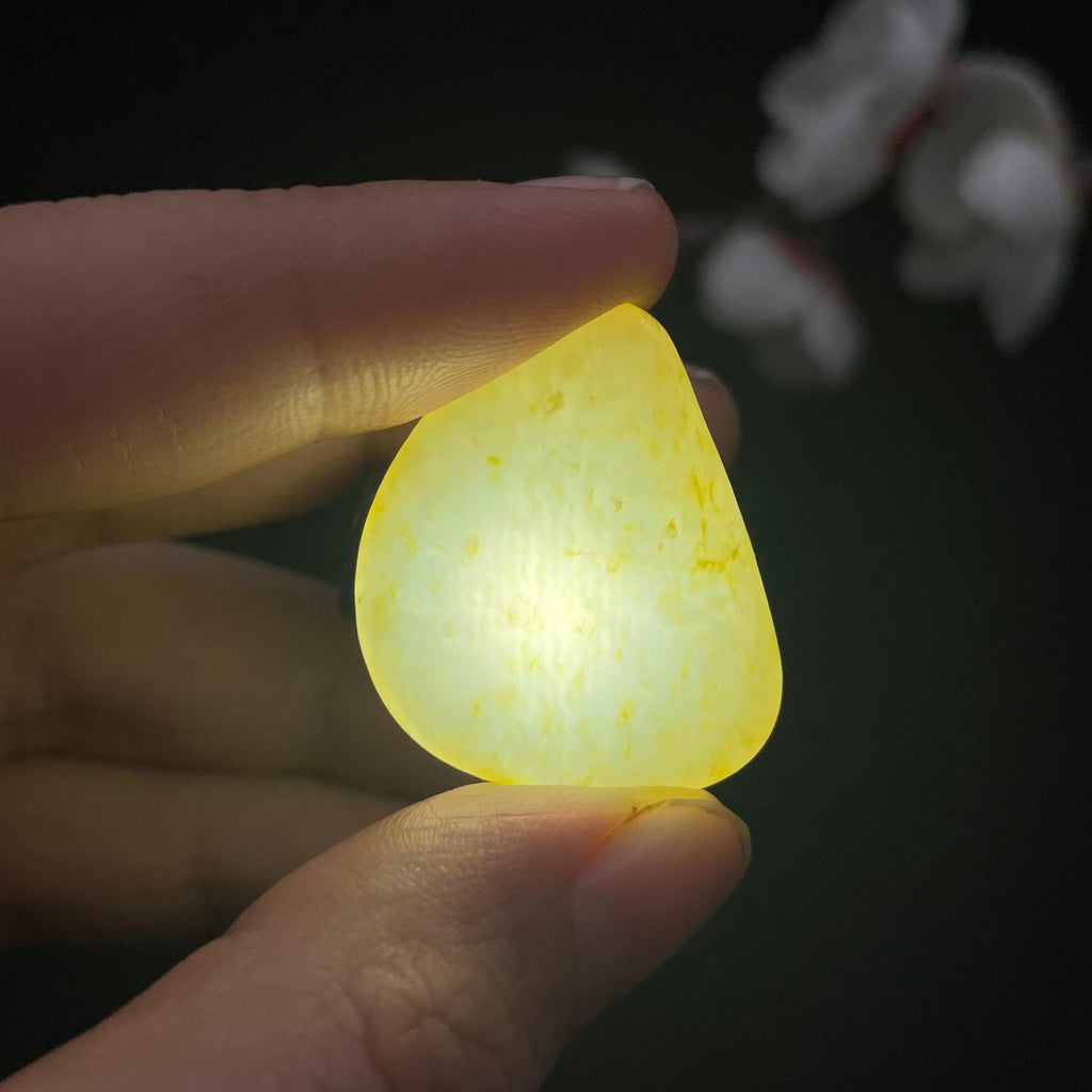 【超值推荐】和田玉洒金皮籽料吊坠籽（7.5g）