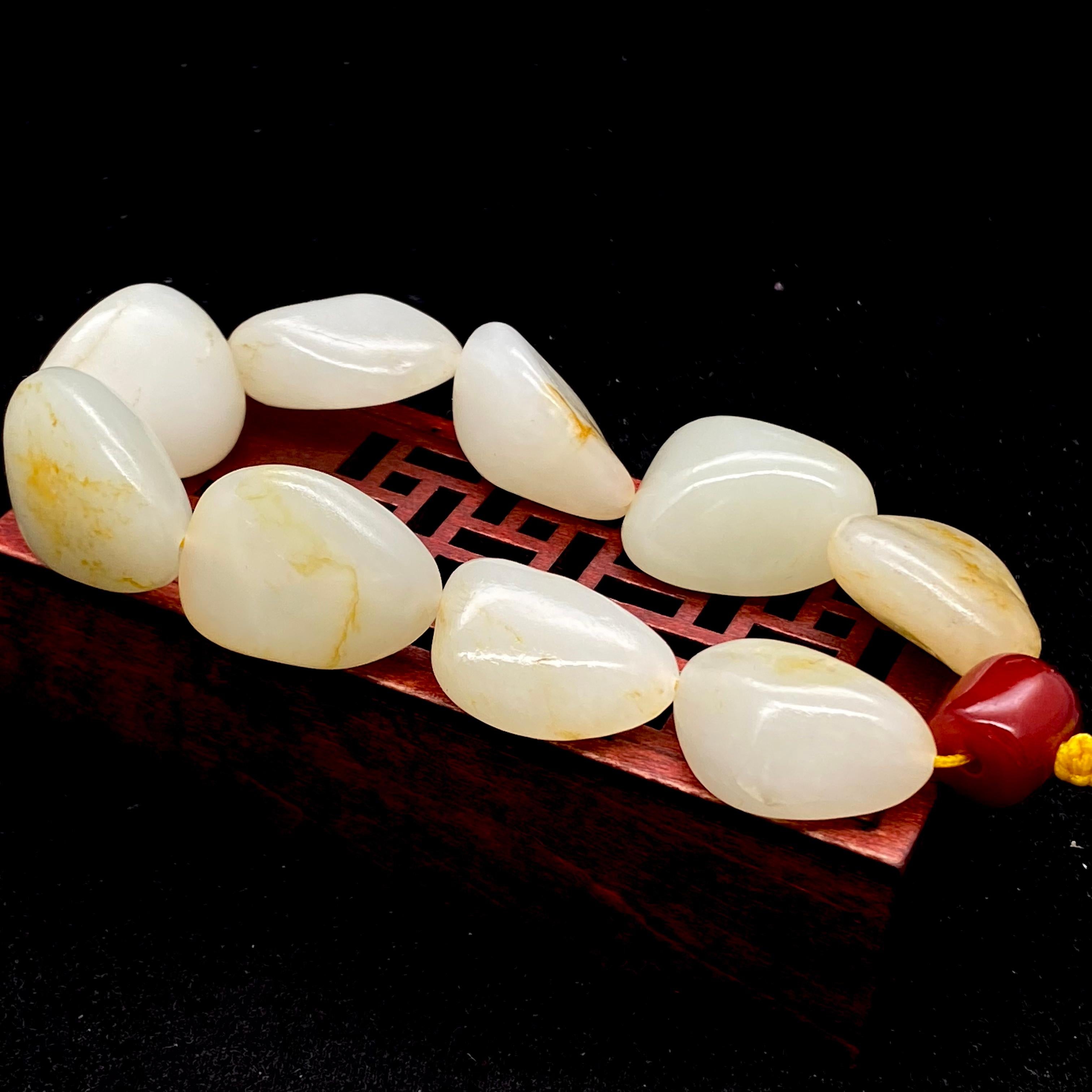 和田玉洒金皮【精品男士手串】（82.4g）