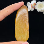 和田玉黄沁皮籽料挂件（38.9g）