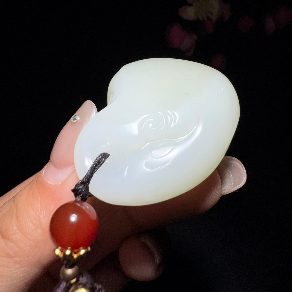 和田玉籽料挂件貔貅（53.2g）