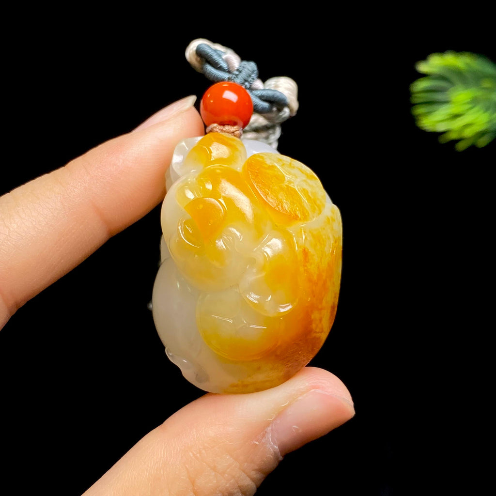 和田玉籽料小猪挂件（39.5g）