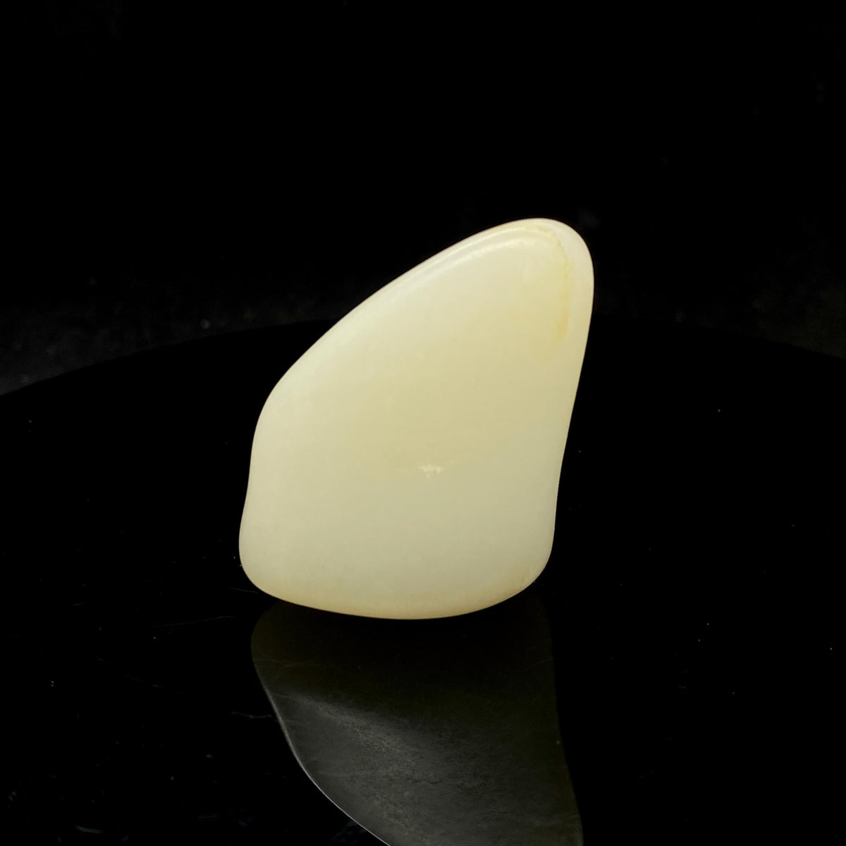 和田玉白玉籽料（66.1g）