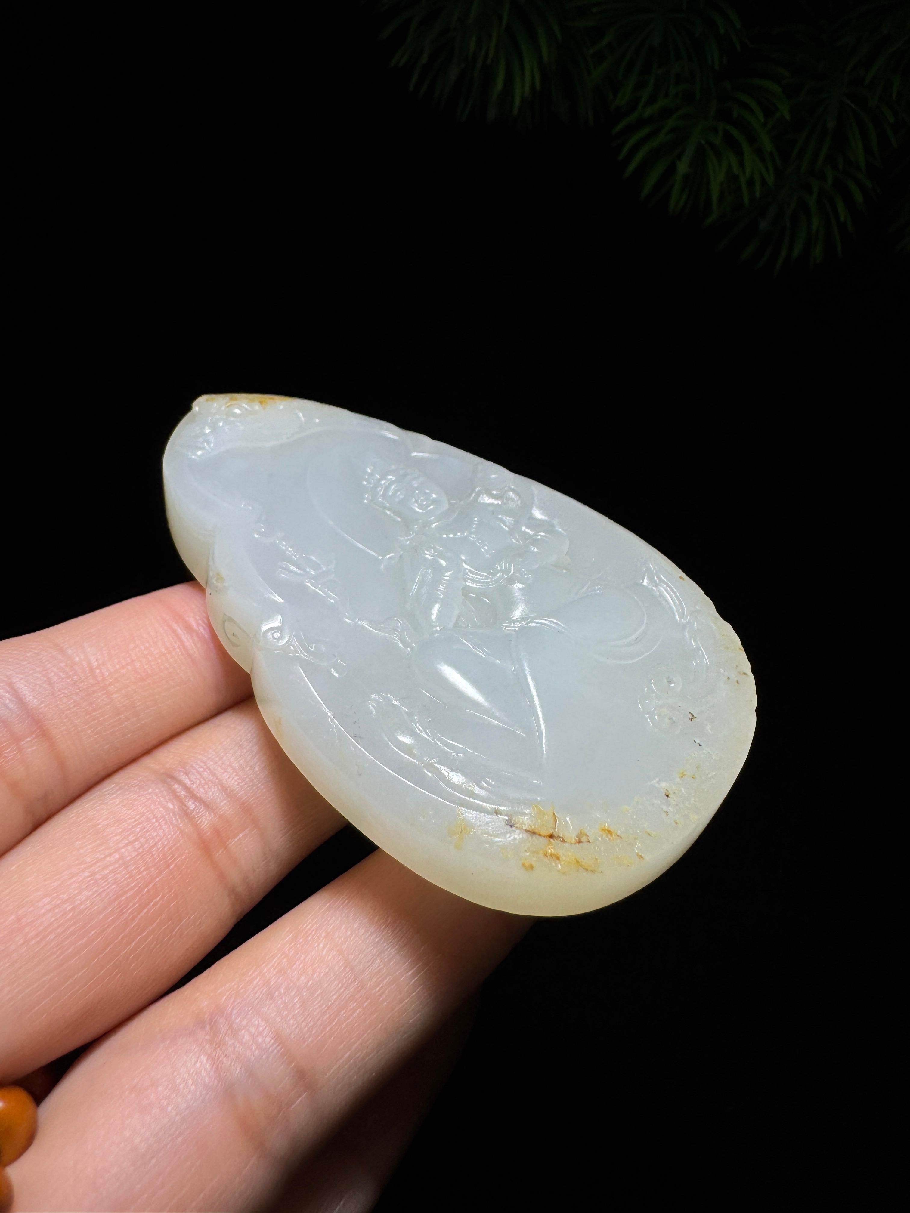 和田玉籽料观音（87.0g）