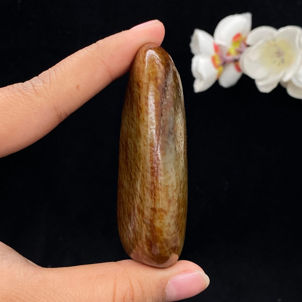 和田玉聚红皮籽料手把件（94.9g）