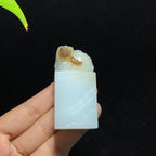 和田山料糖白玉貔貅印章（94.6g）