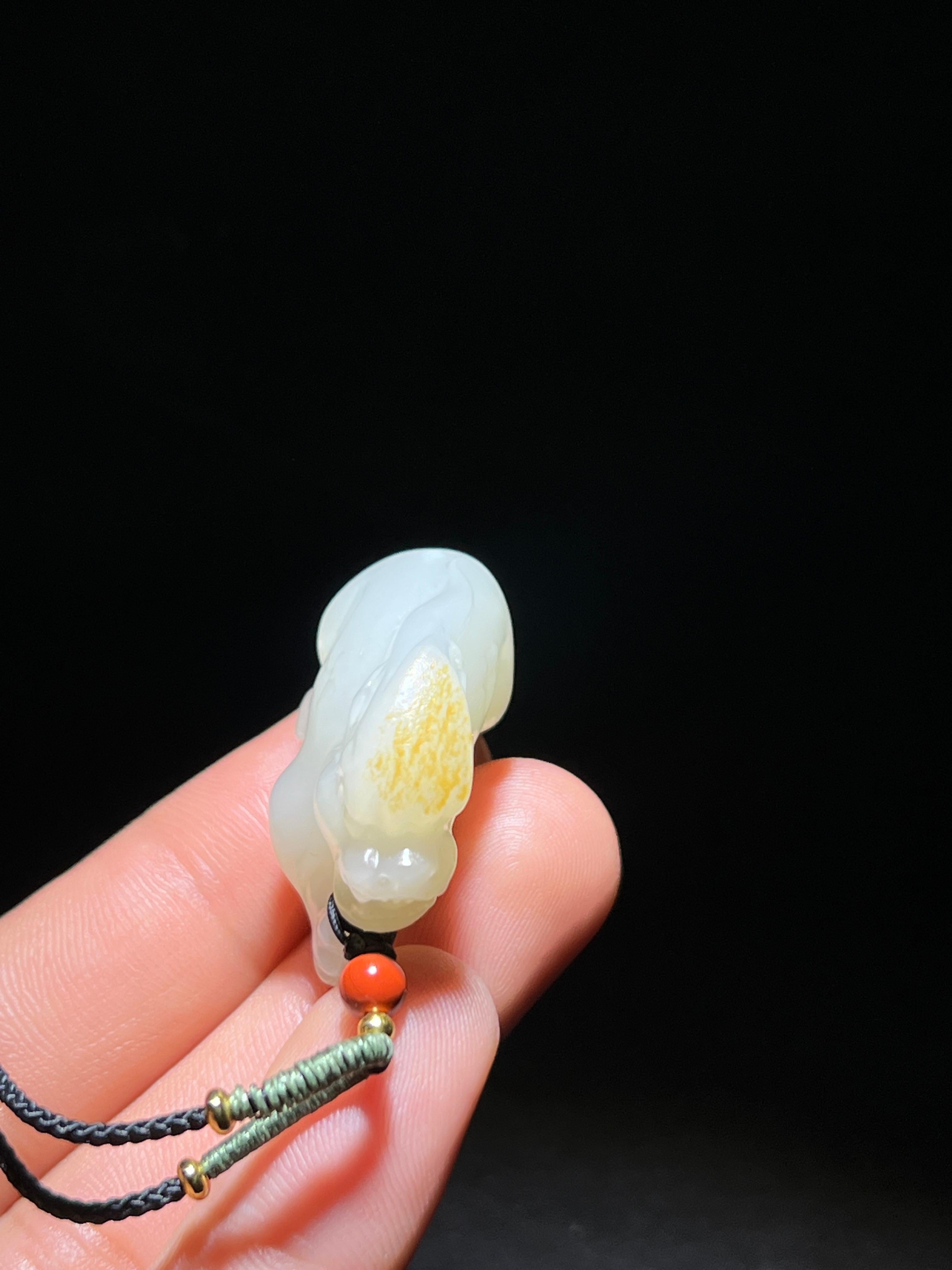 清時代　和田玉　貔貅 龍亀 瑞獣　純暖和田白玉彫り　高玉質　古玉石(F-61) 和田玉籽料貔貅（17.0g） – 厚德载玉