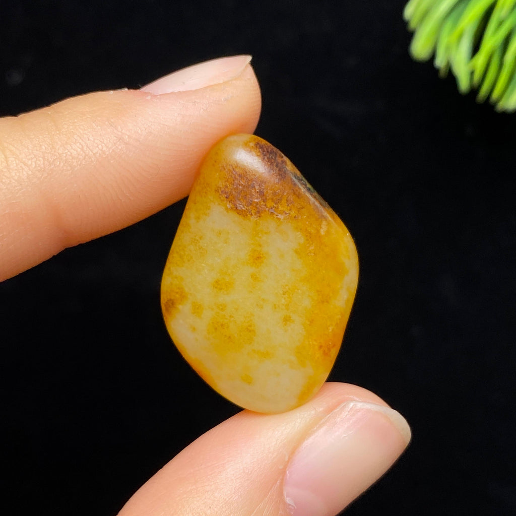 和田玉黄皮籽料（6.2g）