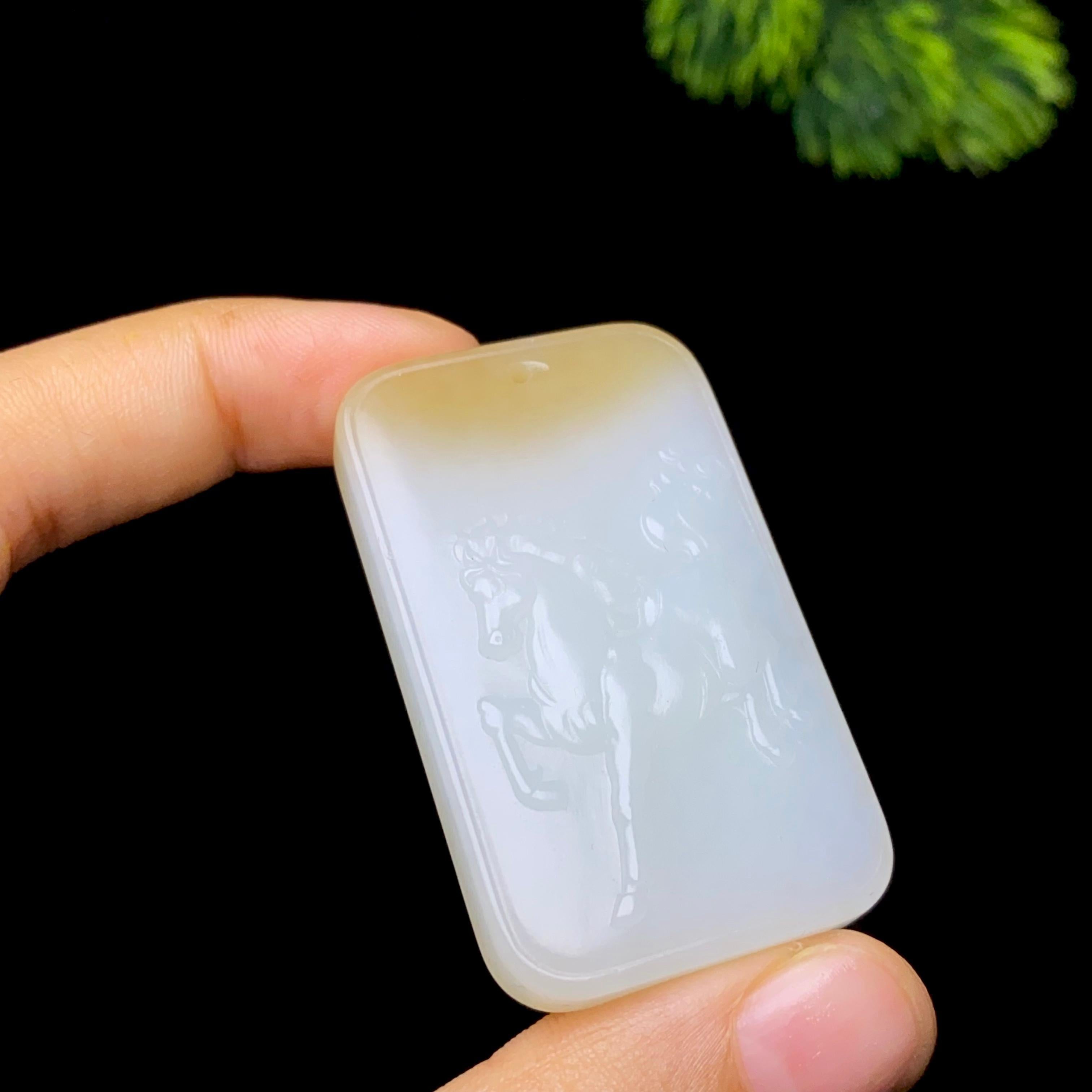 和田玉糖白马到成功（31.3g）