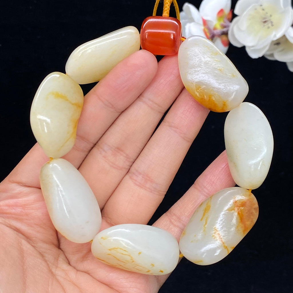 和田玉洒金皮籽料【精品手串】（122.5g）