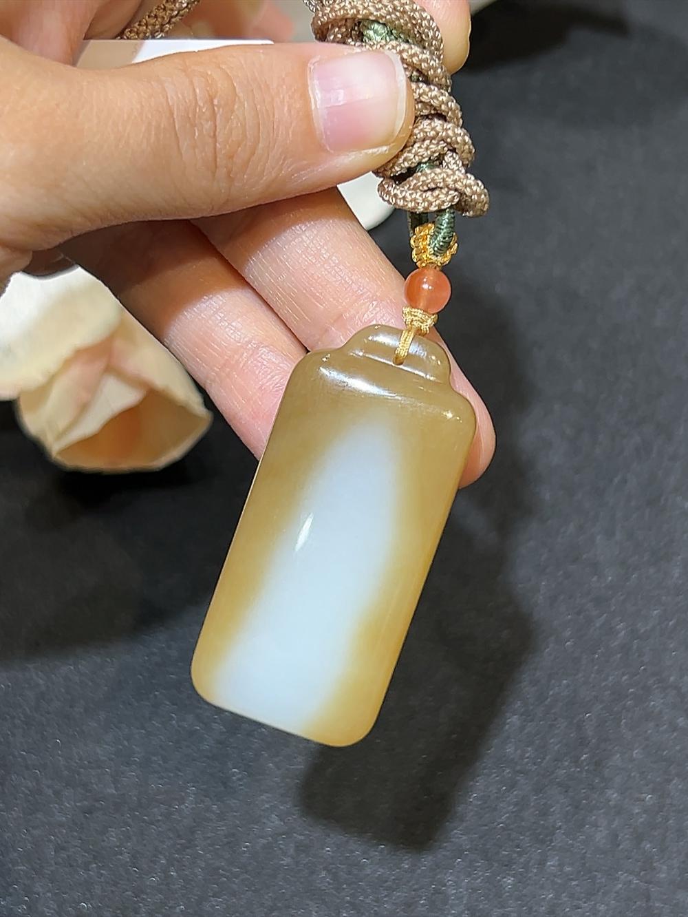 和田玉且末料糖白平安无事牌（25.8g）