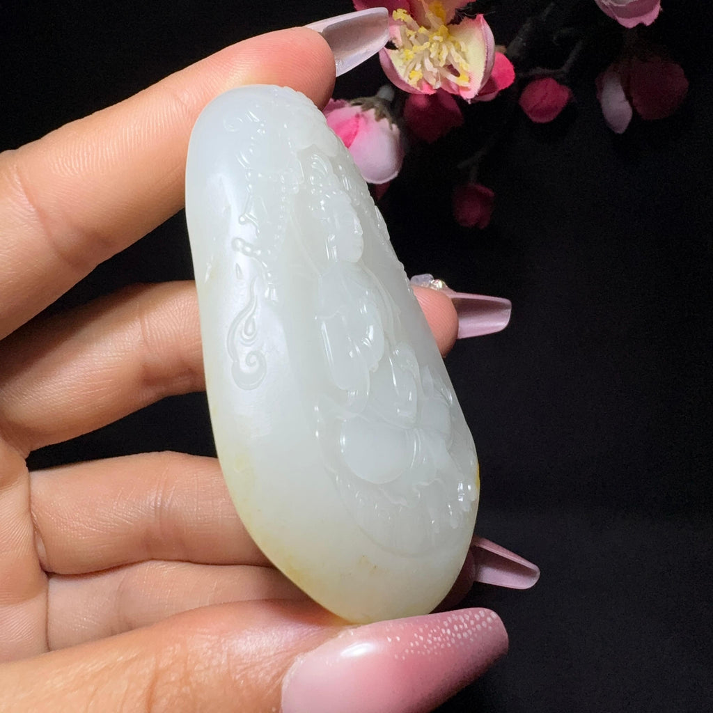 和田玉籽料挂件莲花观音（75.7g）