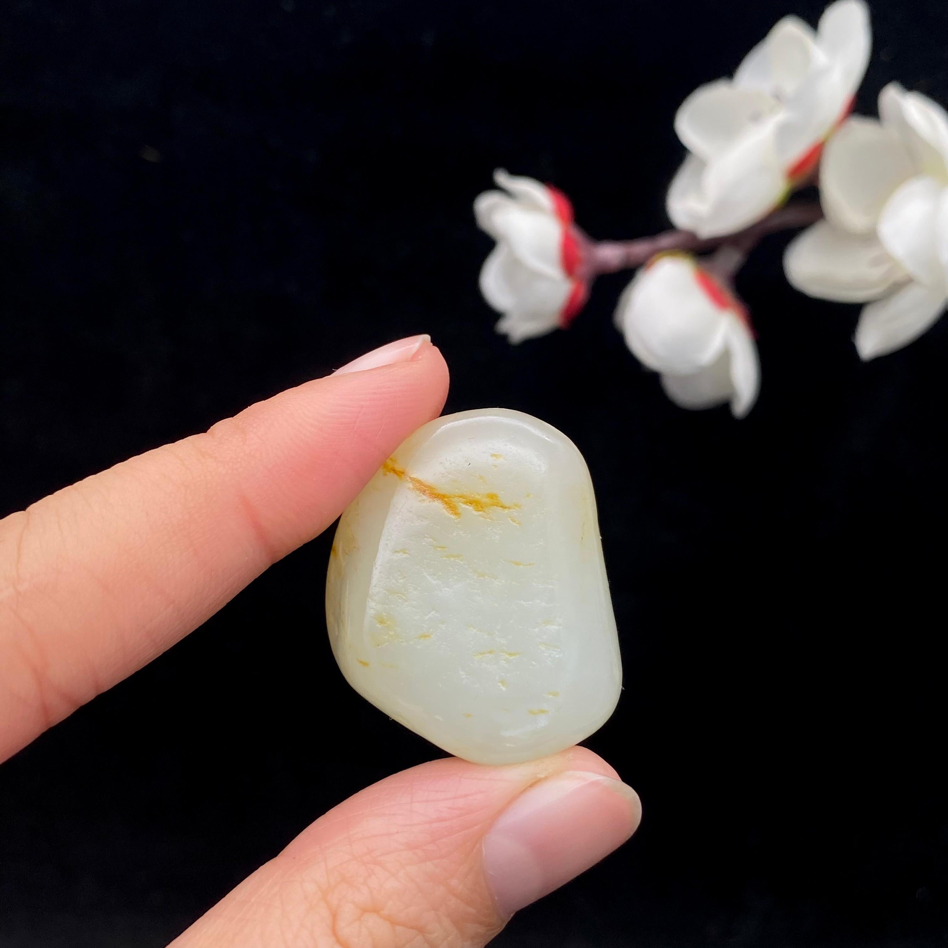 和田玉洒金皮籽料挂件（17.3g）