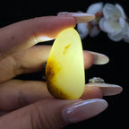 和田玉秋梨皮籽料挂件（23g）