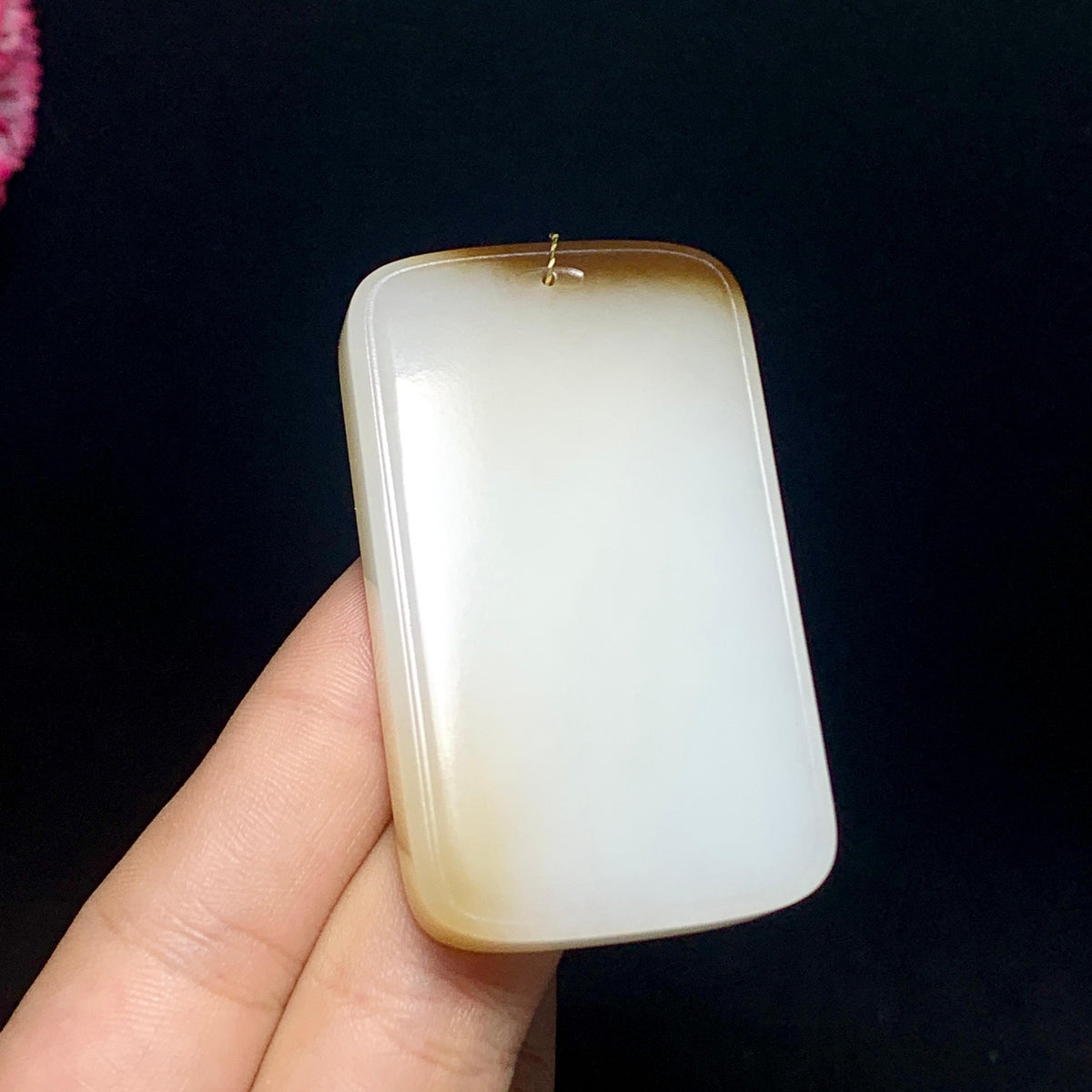 高品质和田羊脂糖白玉无事牌（50.6g）