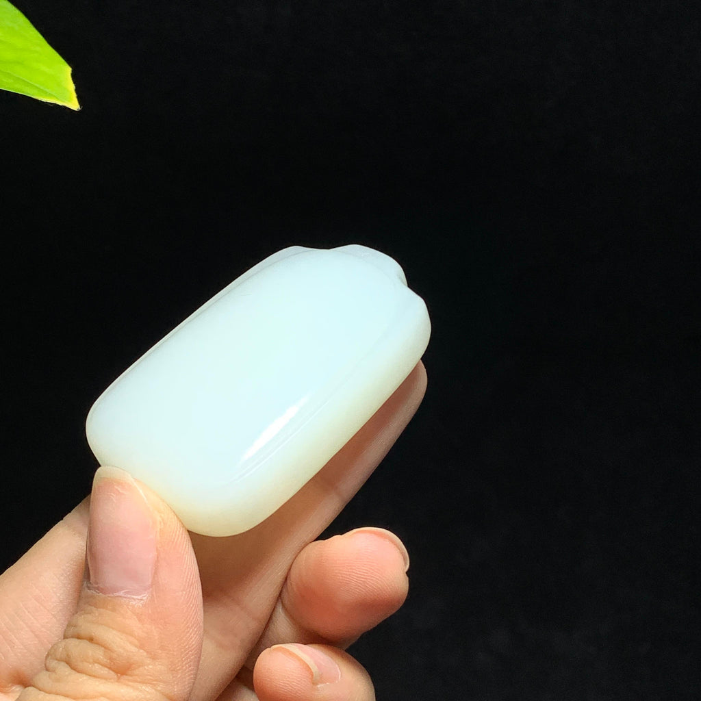 和田山料羊脂白玉无事牌挂件（55.6g）