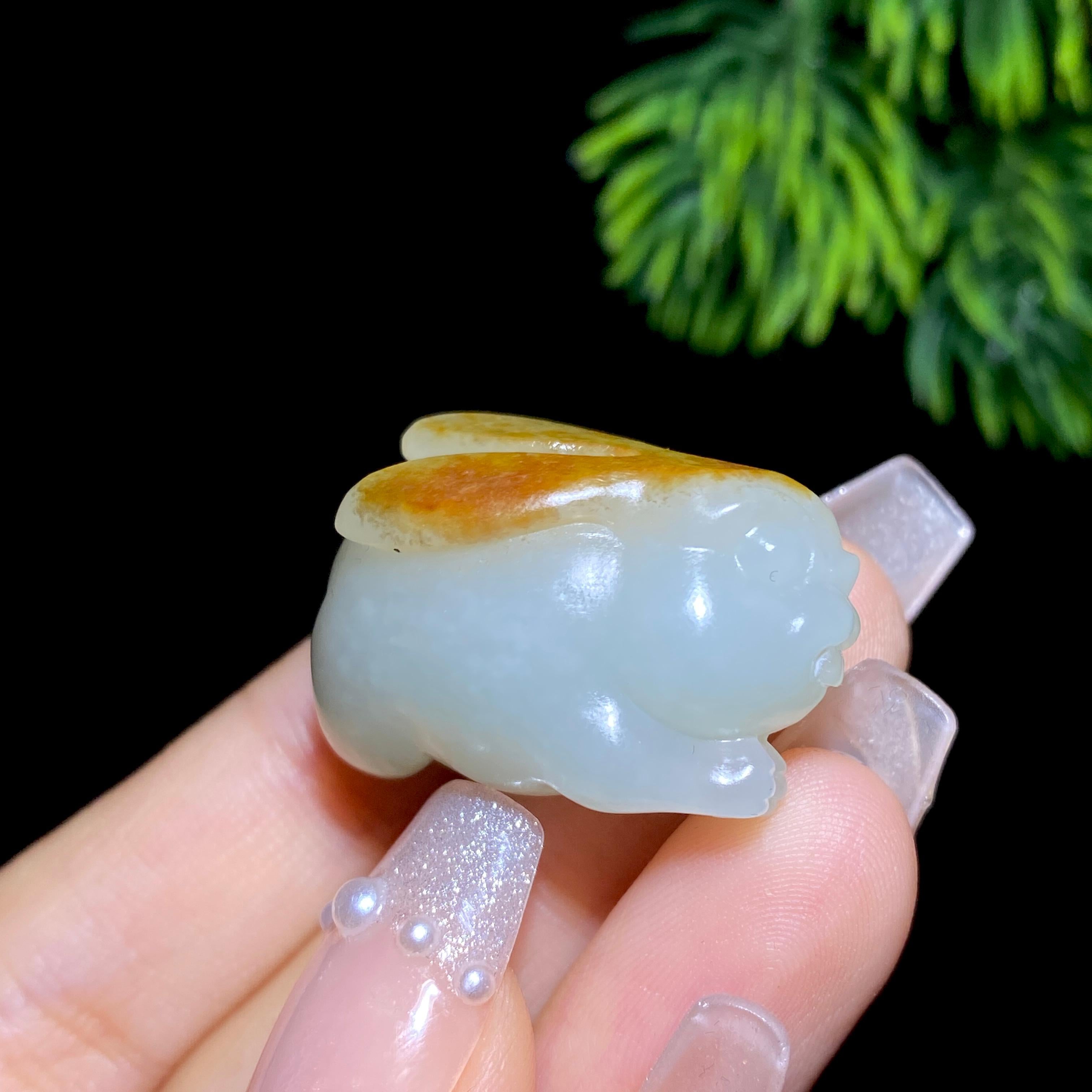 和田玉籽料兔子挂件（12.9g）
