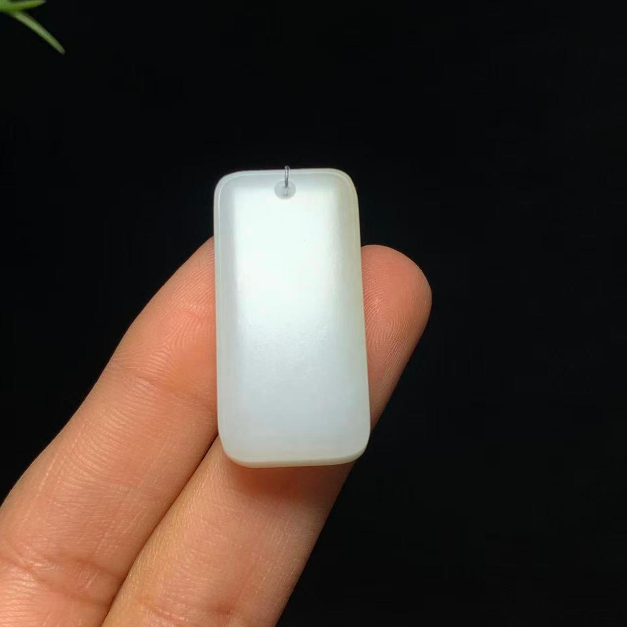 和田山料糖白玉无事牌（11.3g）