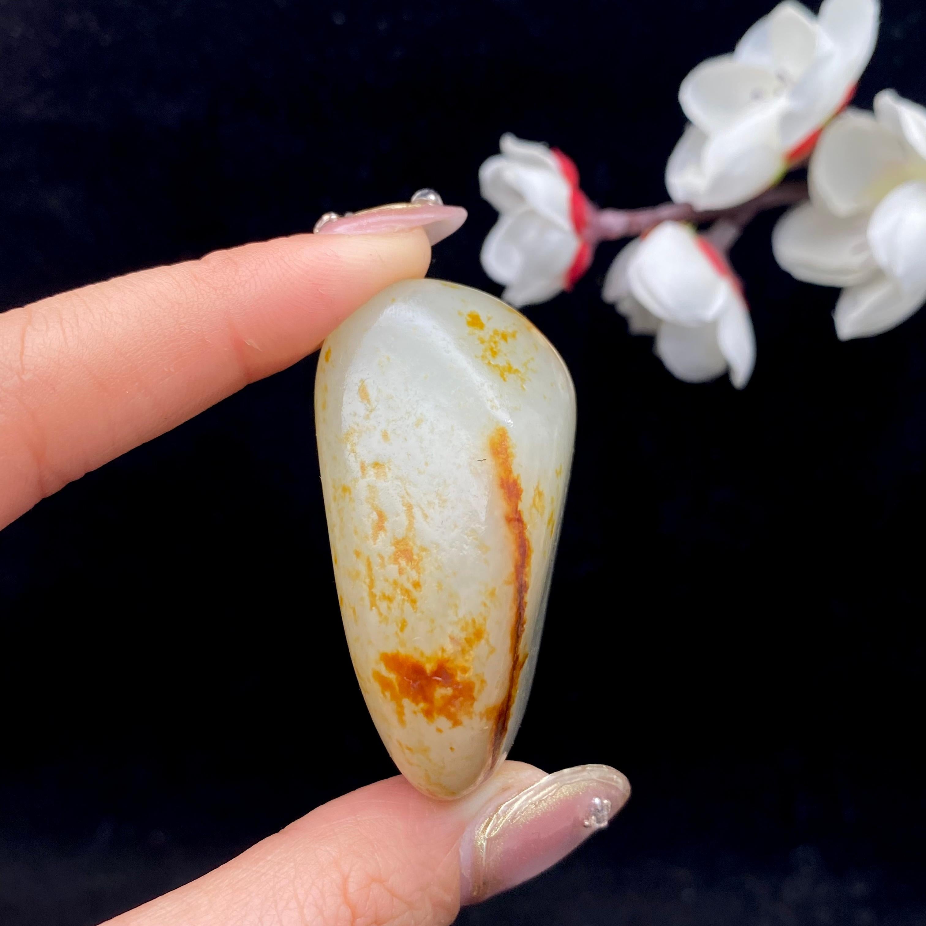 和田玉洒金皮籽料原石（49.8g）