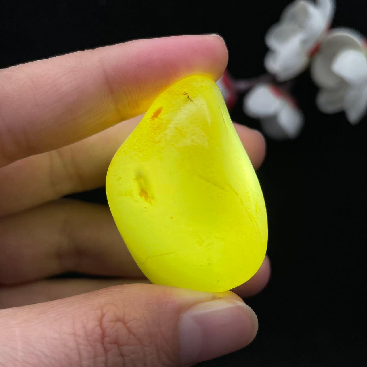 和田玉洒金皮籽料挂件（32.3g）