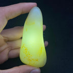 和田玉洒金皮籽料原石（98.7g）
