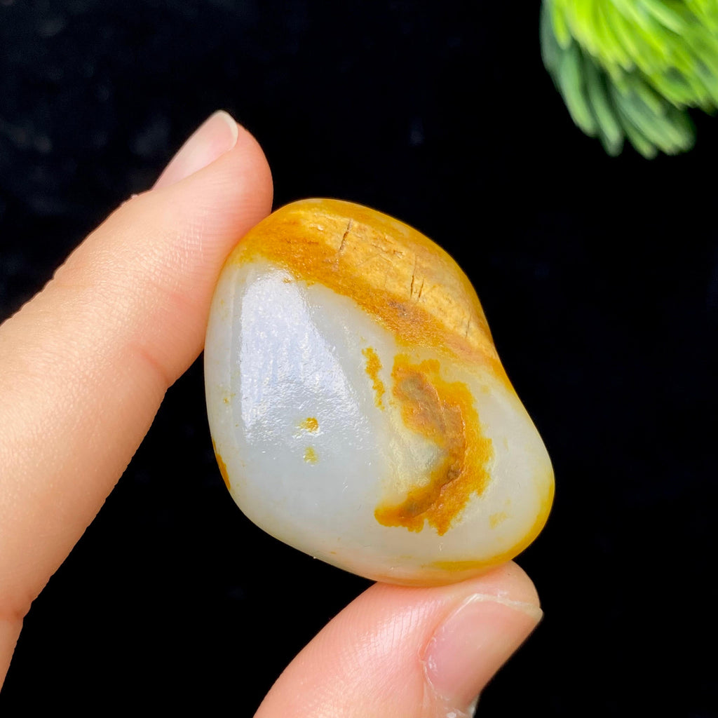 和田玉黄皮白肉籽料（18.2g）
