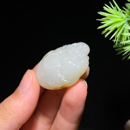 和田玉籽料佛公（20.4g）