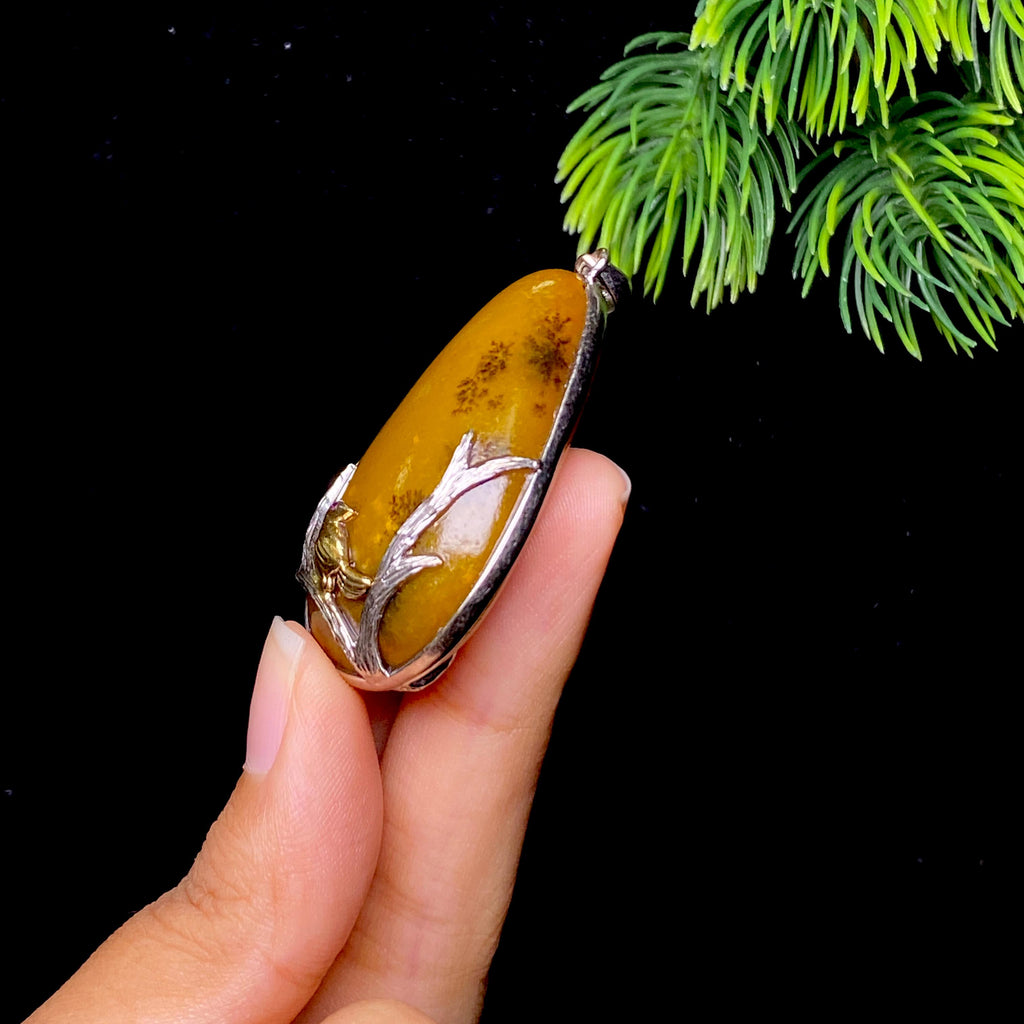 和田玉白金镶黄沁皮籽料挂件（29.1g）