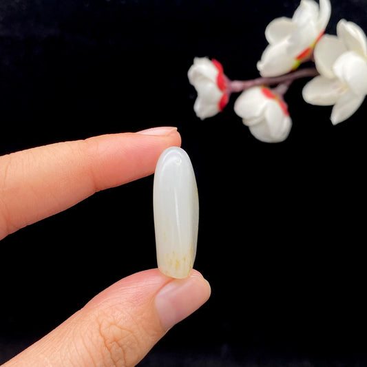和田玉白玉籽料原石（10.7g）