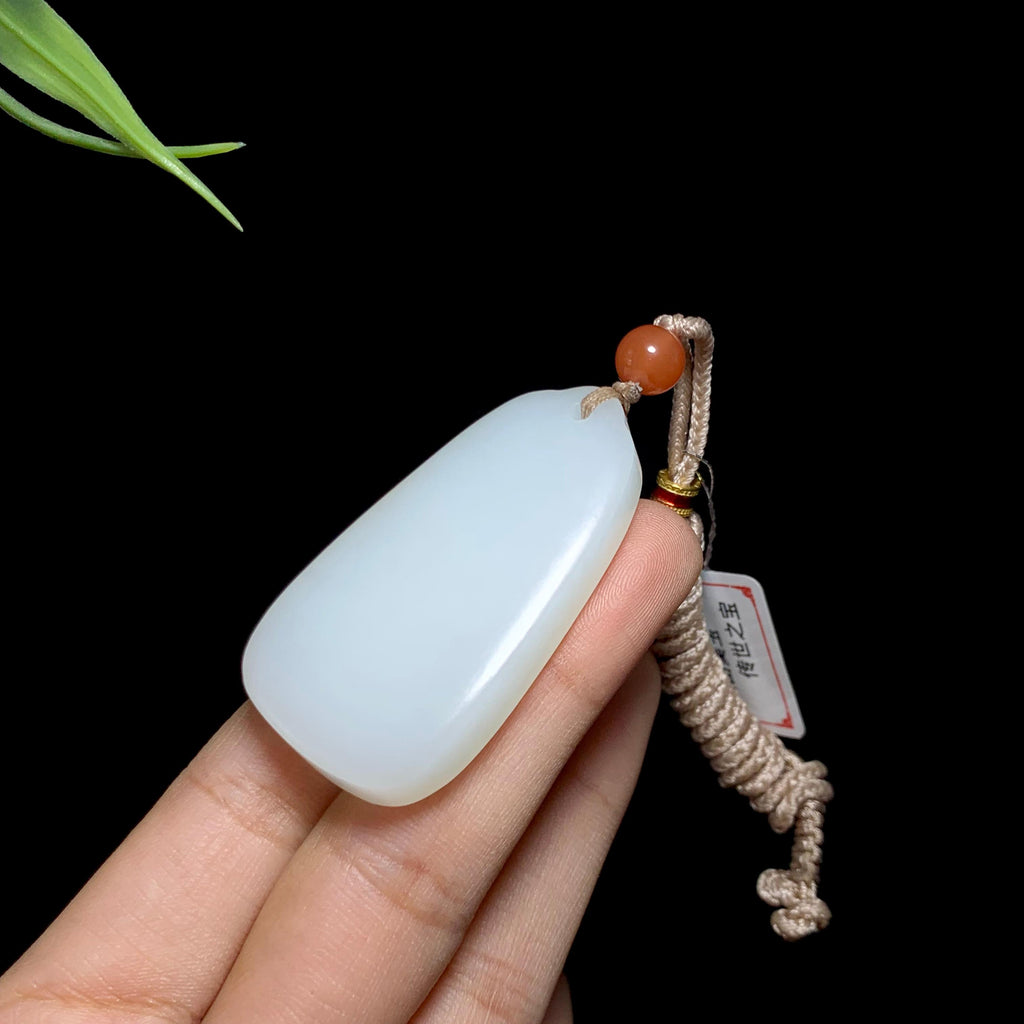 和田山料白玉无事牌（24.3g）