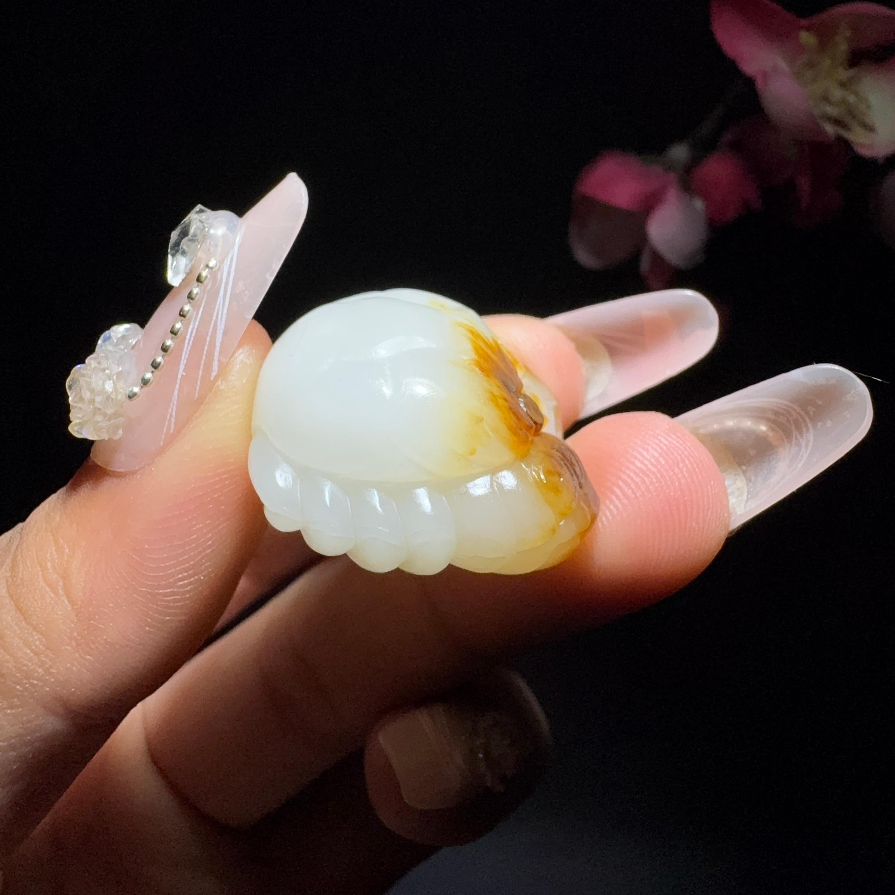 和田玉籽料小挂件（15.7g）