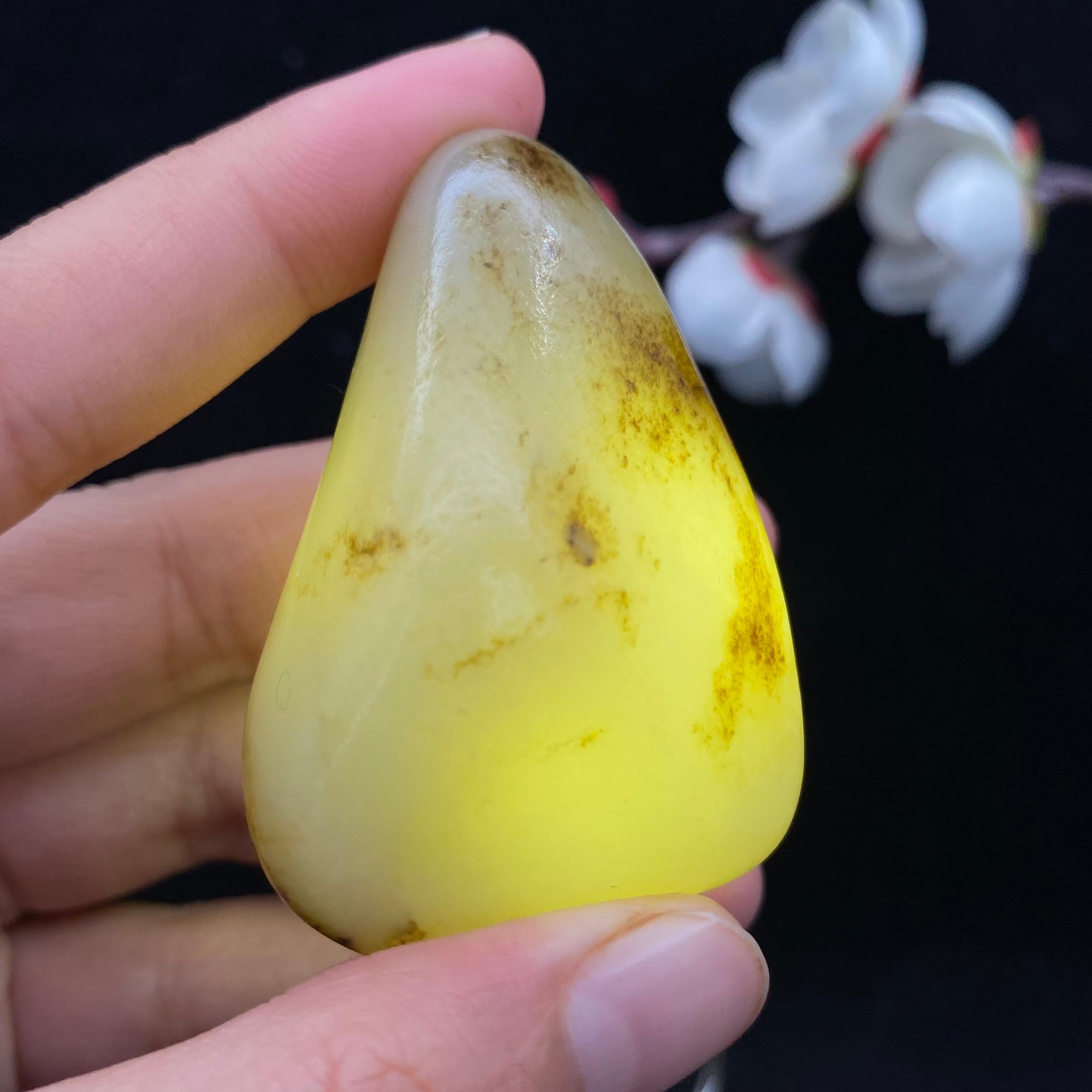 和田玉秋梨皮籽料（65.5g）