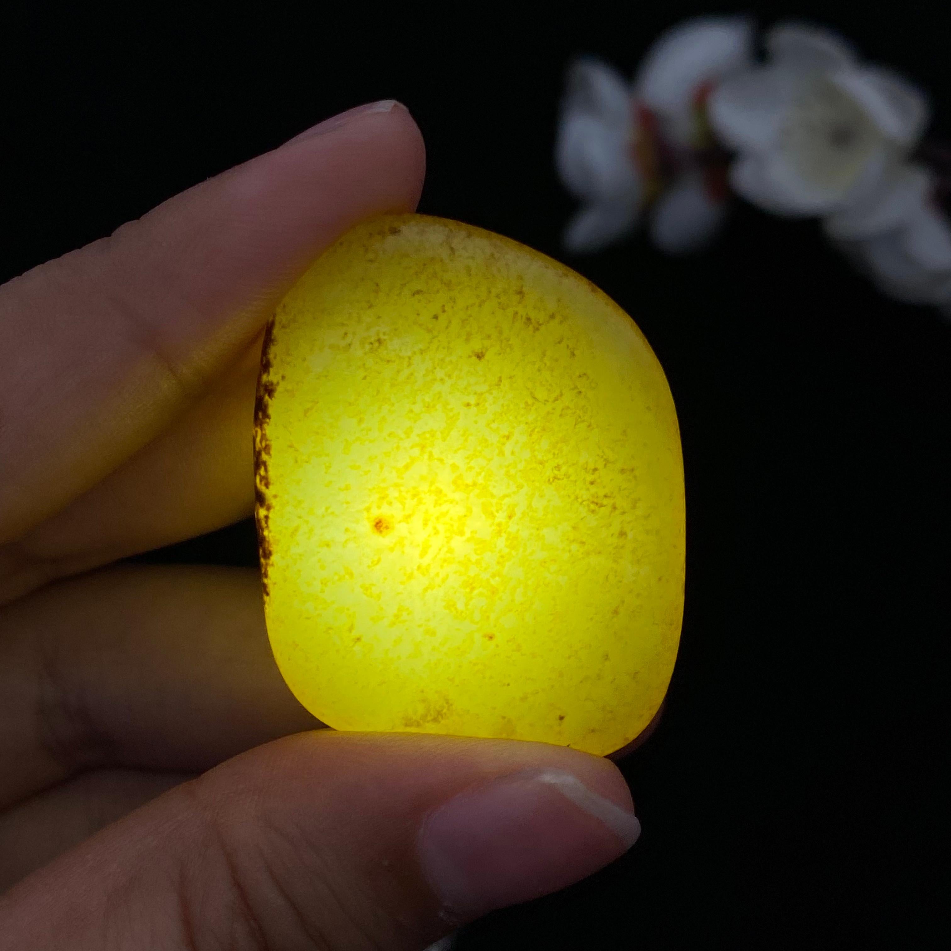 和田玉 41aYrlDqwVL._AC_SY200_QL15_.jpg